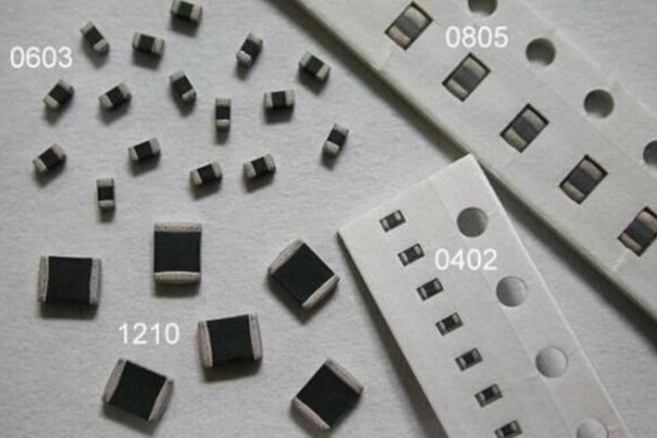 電壓調節(jié)器與電阻器有什么不同之處